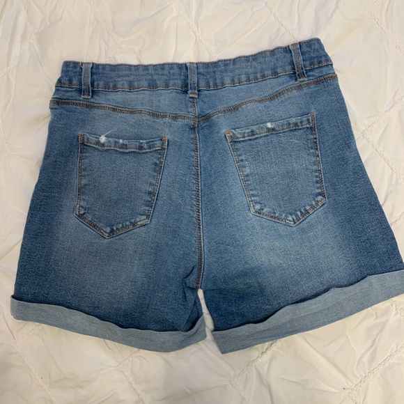 Bluenotes Denim Shorts - Picture 2 of 3